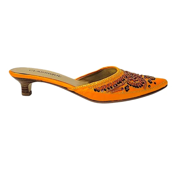 Classique Orange Hand Beaded Kitten Heel Mules Size 7W - Picture 3 of 11